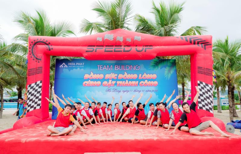 Mẫu backdrop team building