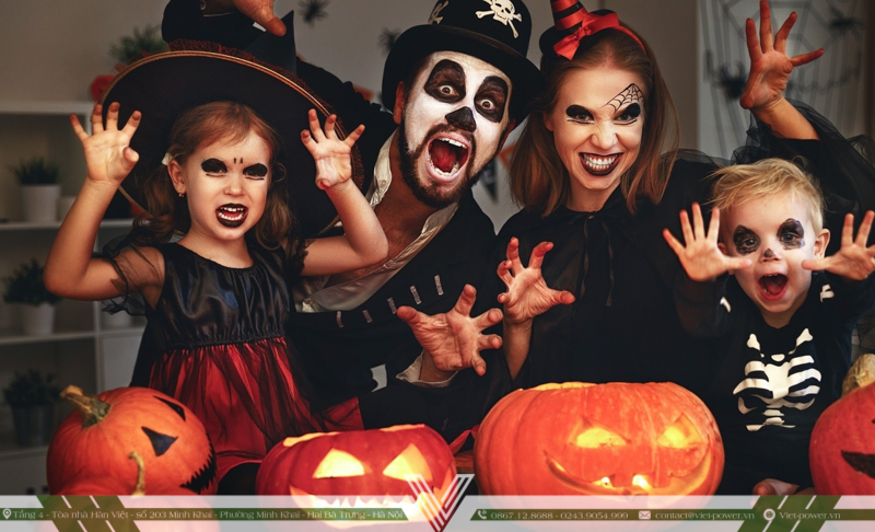 Trò chơi hóa trang trong lễ hội halloween